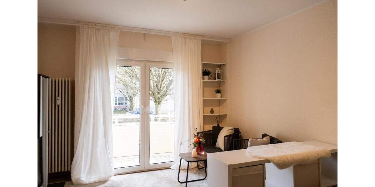 Hochparterre Stuttgart Degerloch - 1.5 Zimmer, 28 m&sup2;, 785&euro; | Angebot:25840408