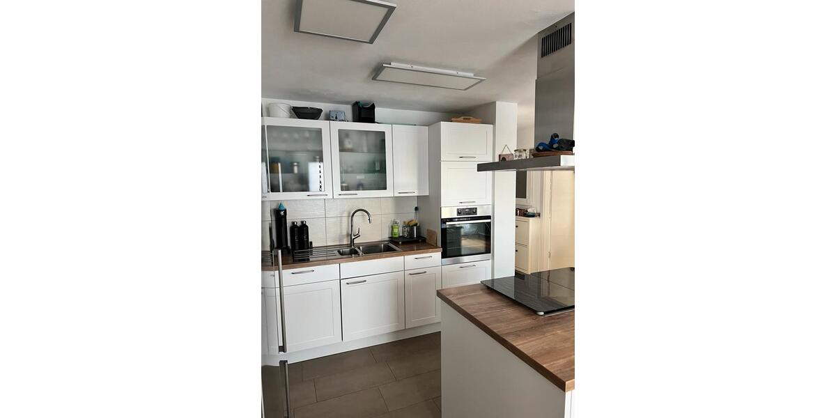 Etagenwohnung Rottenburg am Neckar - 3.5 Zimmer, 83 m&sup2;, 385.000&euro; | Angebot:26447793