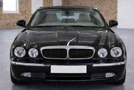 Jaguar XJ8 196.000 km 9.490 &euro; Metzingen 72555