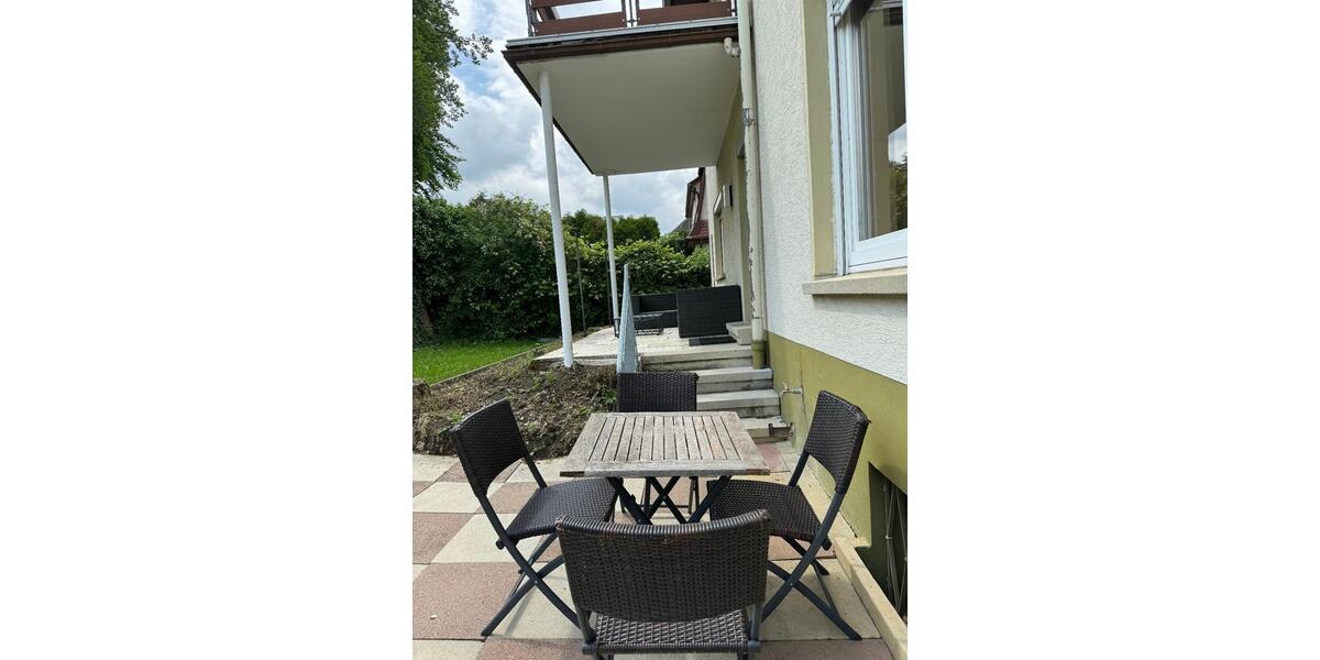 Erdgeschoßwohnung Dettingen an der Erms - 3 Zimmer, 80 m&sup2;, 1.300&euro; | Angebot:25300810