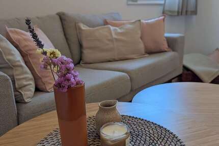 Wohnung Stuttgart Obertürkheim - 1 Zimmer, 47 m&sup2;, 990&euro; | Angebot:25533782