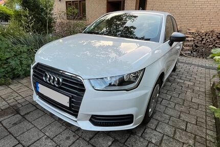 Audi A1 92.450 km 14.900 &euro; Tübingen 72072