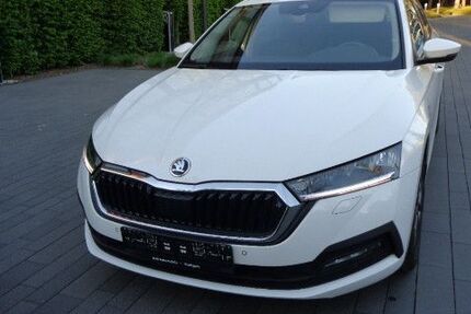 Skoda Octavia 178.000 km 14.400 &euro; Stuttgart 70469