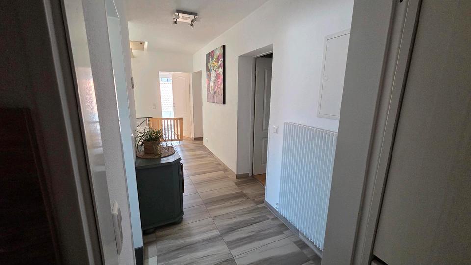 Einfamilienhaus Gomaringen - 6 Zimmer, 120 m&sup2;, 632.000&euro; | Angebot:26957560