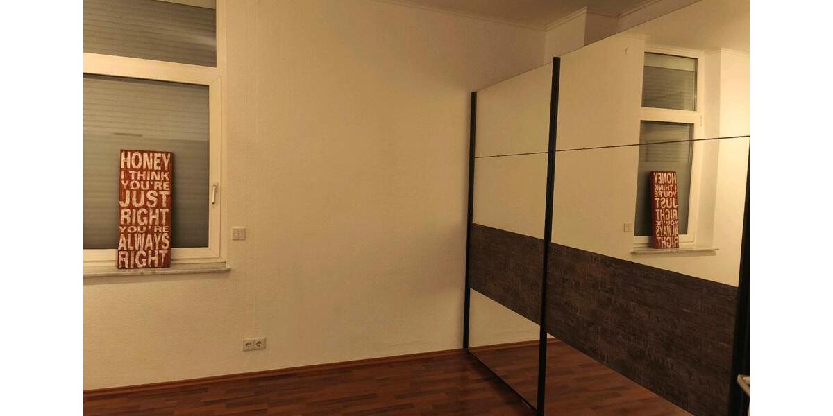Hochparterre Stuttgart Stuttgart-Süd - 2 Zimmer, 42 m&sup2;, 290.000&euro; | Angebot:25656151