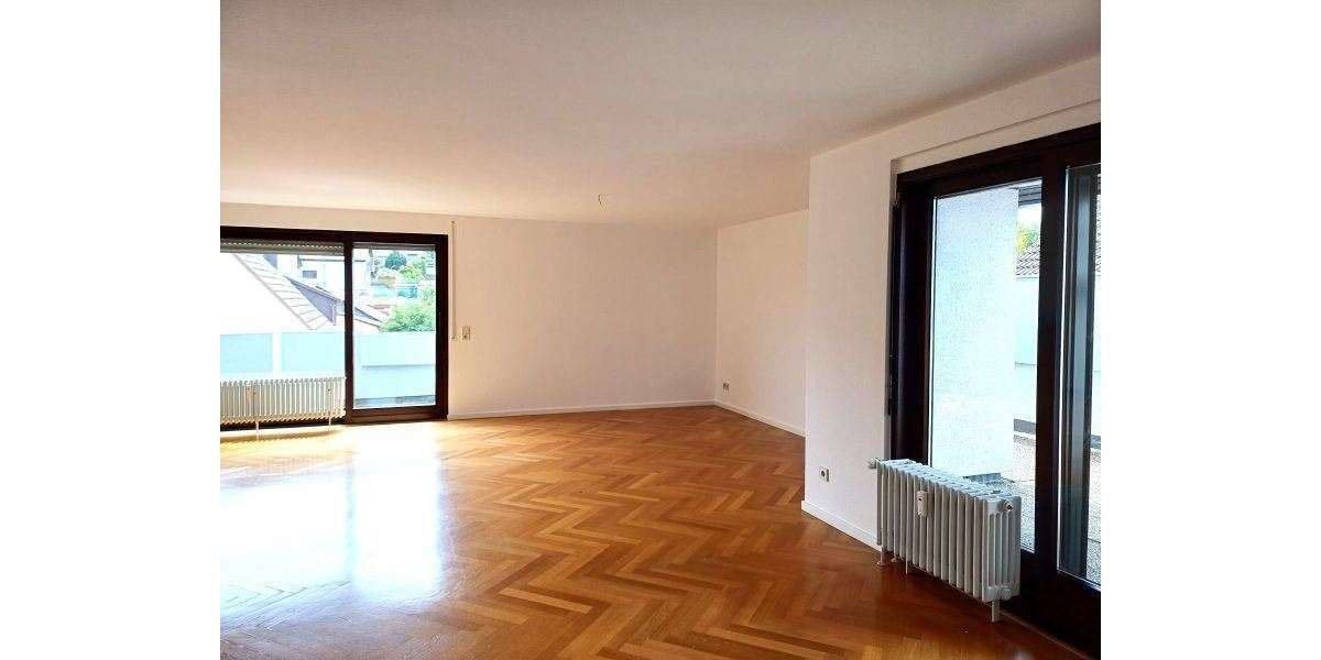Etagenwohnung Filderstadt - 4.5 Zimmer, 148 m&sup2;, 1.490&euro; | Angebot:26674716