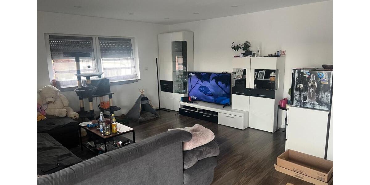 Dachgeschoßwohnung Eutingen im Gäu - 3 Zimmer, 110 m&sup2;, 1.100&euro; | Angebot:25064640