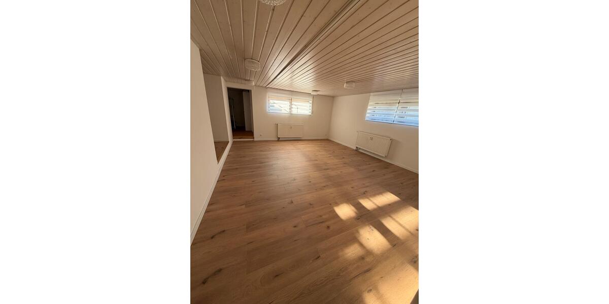 Etagenwohnung Hechingen - 3 Zimmer, 75 m&sup2;, 850&euro; | Angebot:25351948
