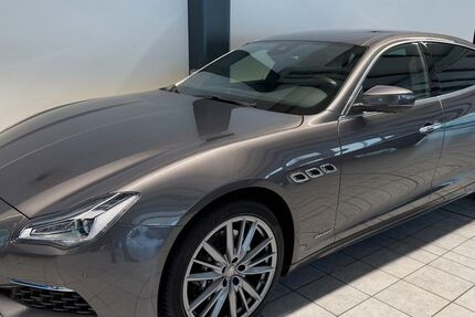Maserati Quattroporte 14.591 km 48.999 &euro; Nagold 72202