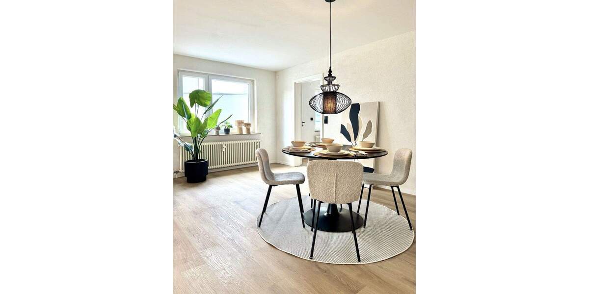 Etagenwohnung Sindelfingen Nord - 4 Zimmer, 94 m&sup2;, 397.000&euro; | Angebot:25771953