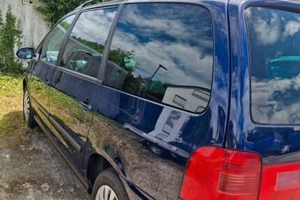 Seat Alhambra 134.000 km 3.900 &euro; Reutlingen 72768
