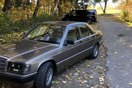 Mercedes-Benz 190 124.000 km 9.500 &euro; Nagold 72202