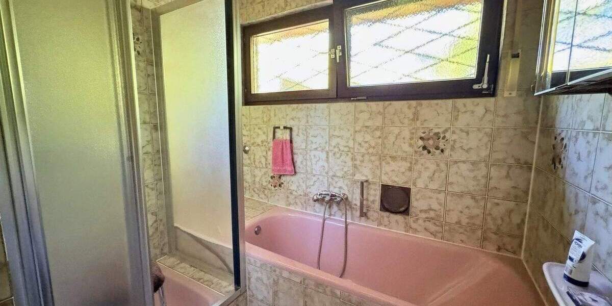 Mehrfamilienhaus, Wohnhaus Altdorf - 5 Zimmer, 152 m&sup2;, 629.000&euro; | Angebot:25704267