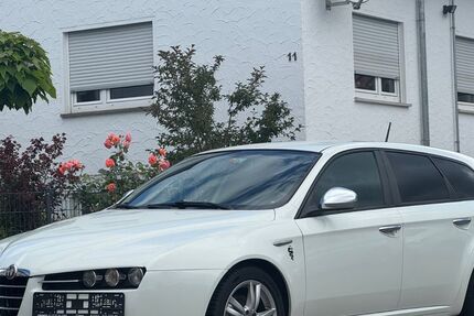 Alfa Romeo Andere 270.465 km 2.790 &euro; Walddorfhäslach (bei Stuttgart) 72141