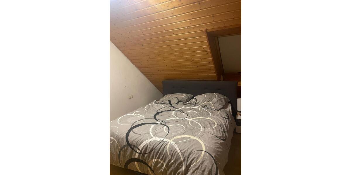 Maisonettenwohnung Bad Urach - 4 Zimmer, 85 m&sup2;, 1.150&euro; | Angebot:26462126