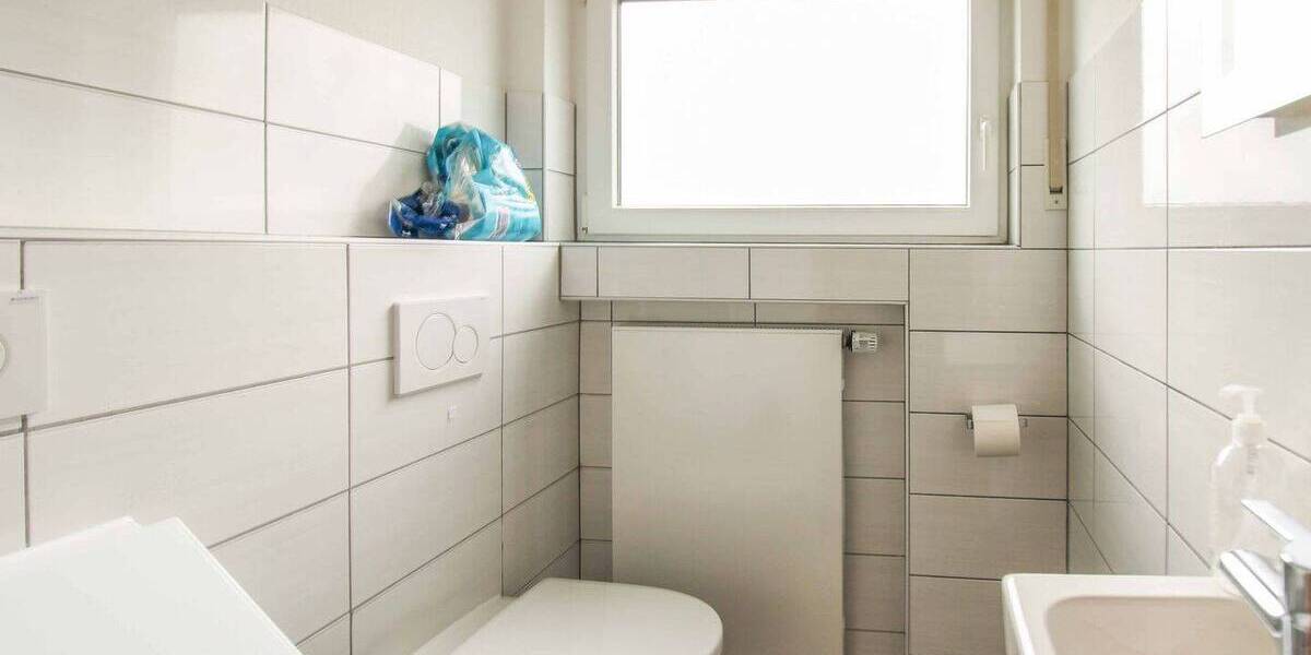 Einfamilienhaus Pfullingen - 7 Zimmer, 229 m&sup2;, 649.000&euro; | Angebot:26377791