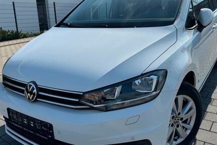 VW Touran 142.000 km 16.980 &euro; Holzgerlingen 71088