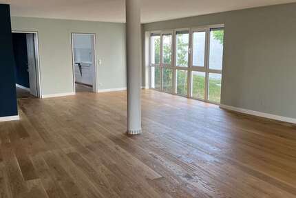 Wohnung Stuttgart Frauenkopf - 4 Zimmer, 149 m&sup2;, 2.250&euro; | Angebot:21808965