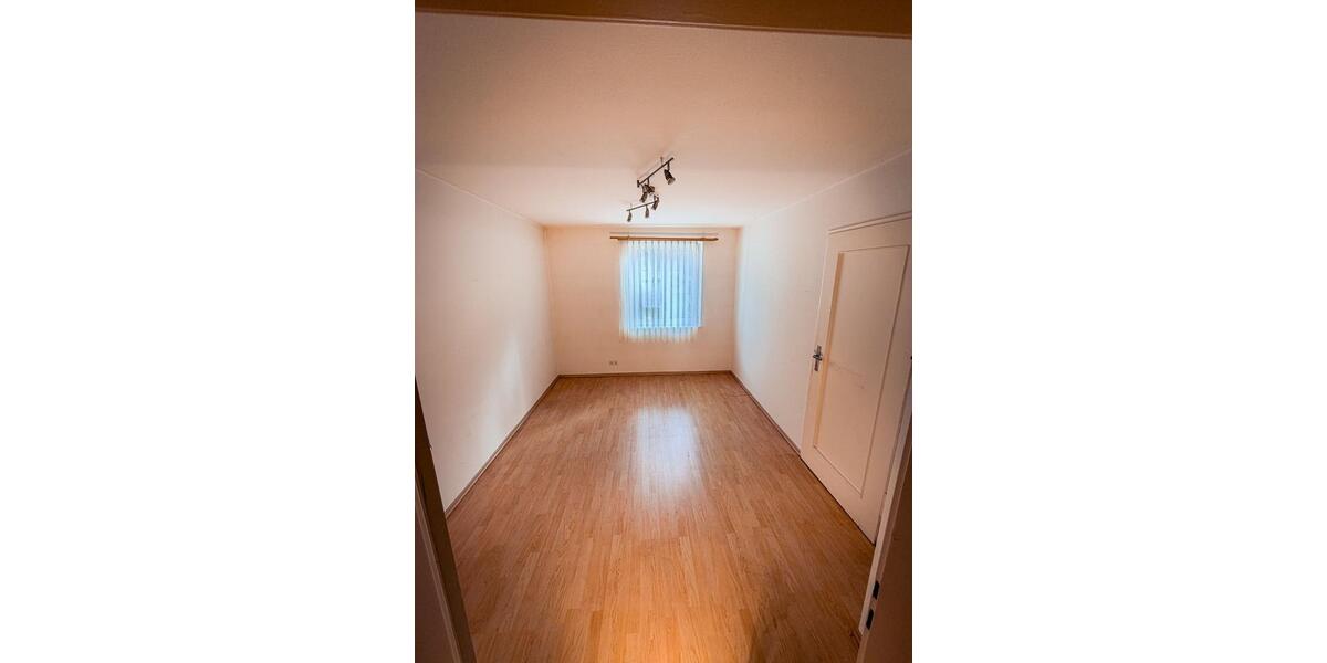 Etagenwohnung Bad Urach - 3 Zimmer, 64 m&sup2;, 179.000&euro; | Angebot:25343980