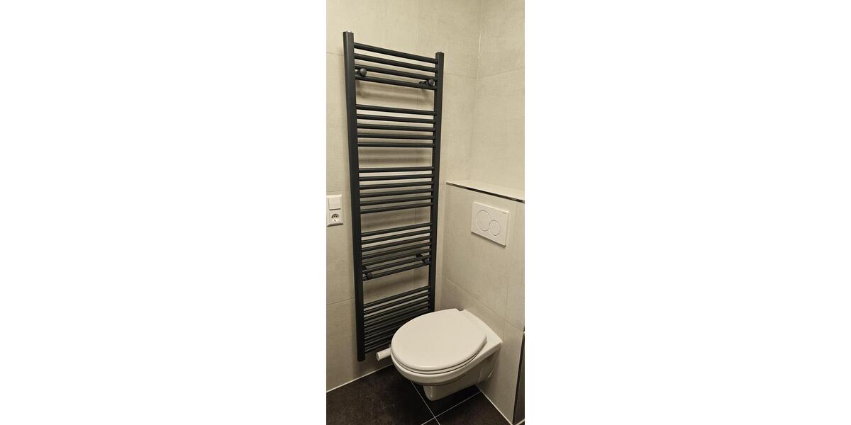 Dachgeschoßwohnung Großbettlingen - 1 Zimmer, 24 m&sup2;, 600&euro; | Angebot:25933767