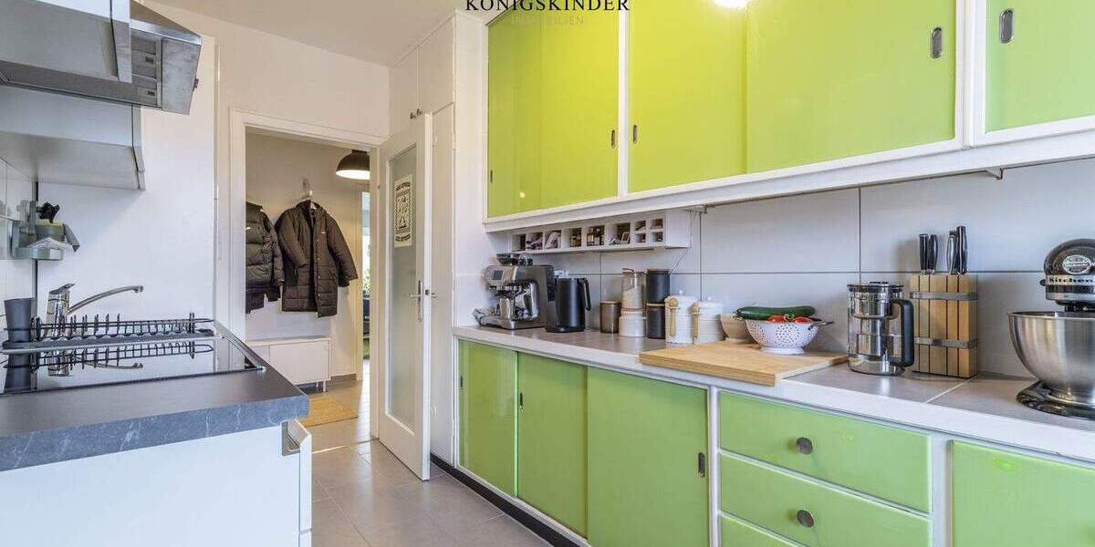 Etagenwohnung Stuttgart Süd - 3 Zimmer, 82 m&sup2;, 425.000&euro; | Angebot:25683100