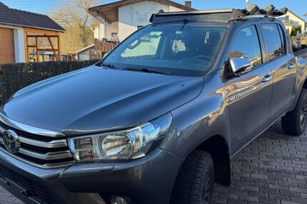 Toyota Hilux 159.775 km 24.000 &euro; Gruol-Haigerloch 72401