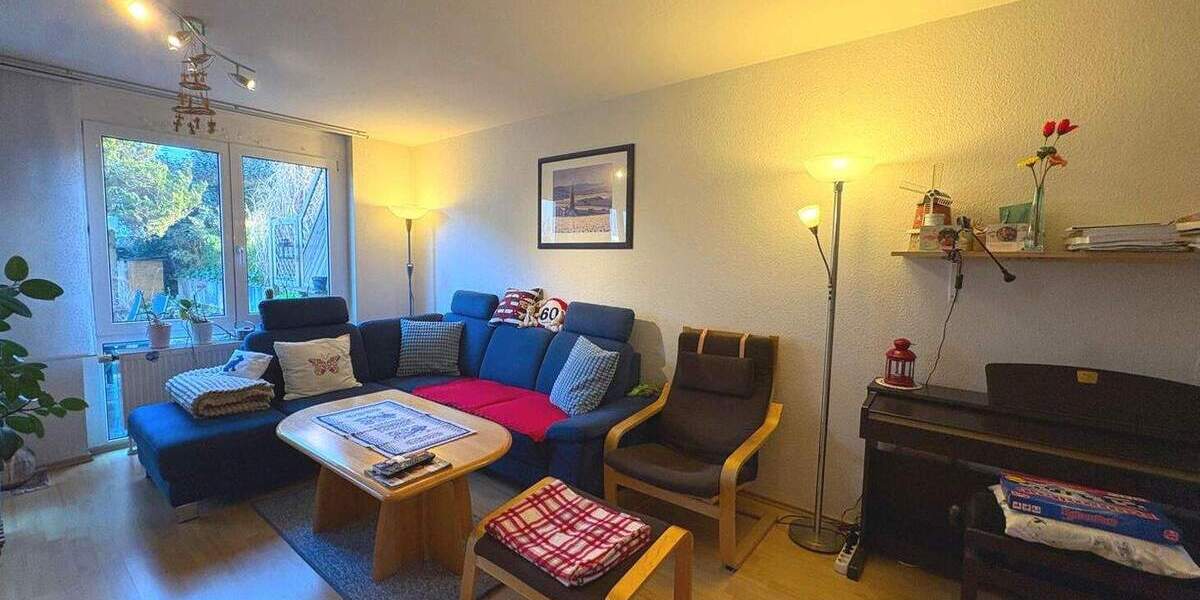 Reihenmittelhaus Stuttgart Vaihingen - 6 Zimmer, 150 m&sup2;, 729.000&euro; | Angebot:25781237