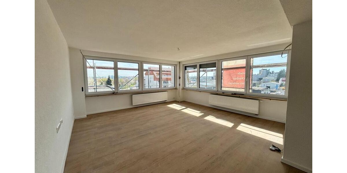 Etagenwohnung Neckartenzlingen - 3 Zimmer, 109 m&sup2;, 1.400&euro; | Angebot:26607093