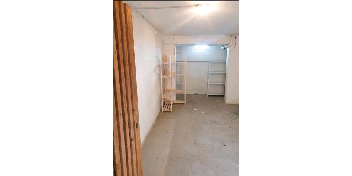 Etagenwohnung Eningen unter Achalm - 3 Zimmer, 76 m&sup2;, 265.000&euro; | Angebot:25611784