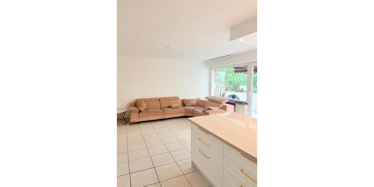 Hochparterre Stuttgart Stuttgart-West - 3 Zimmer, 87 m&sup2;, 410.000&euro; | Angebot:26966092