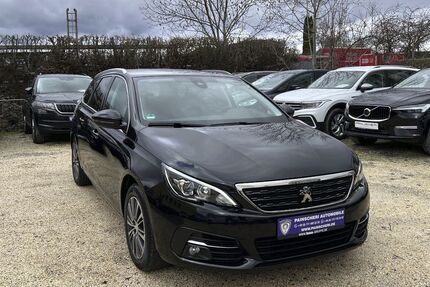 Peugeot 308 88.000 km 11.949 &euro; Stuttgart 70567