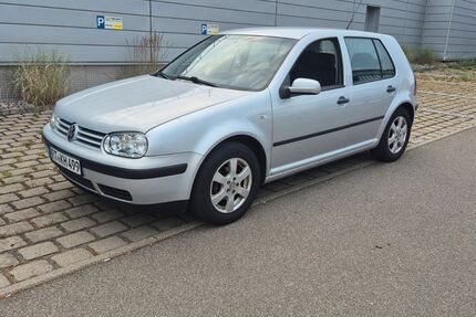 VW Golf 277.000 km 1.150 &euro; Reutlingen 72762