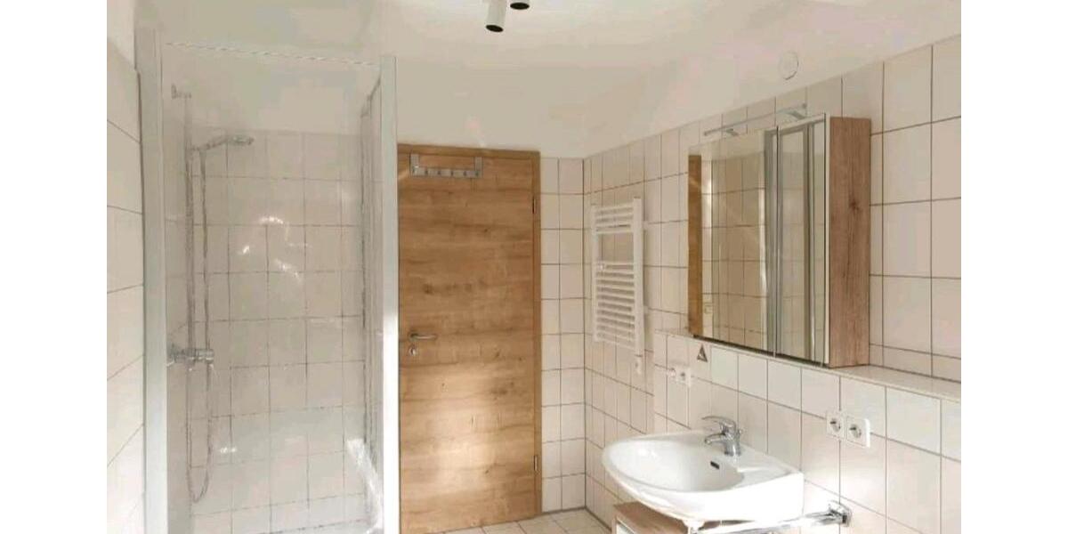 Dachgeschoßwohnung Rottenburg am Neckar - 2 Zimmer, 65 m&sup2;, 269.000&euro; | Angebot:27096426