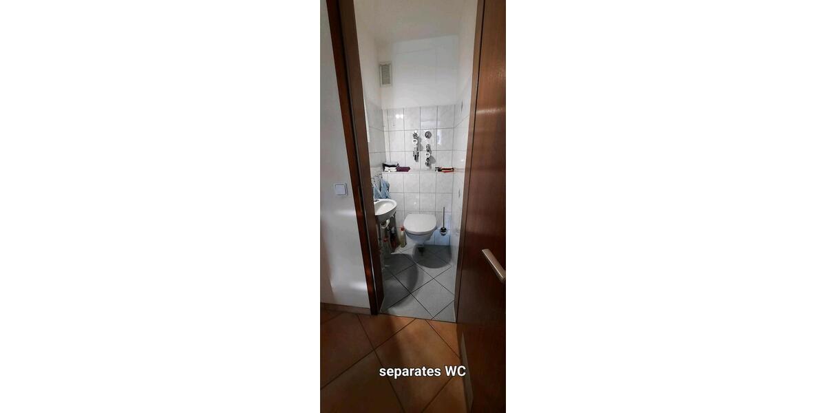 Etagenwohnung Sindelfingen Darmsheim - 3 Zimmer, 85 m&sup2;, 270.000&euro; | Angebot:26366387