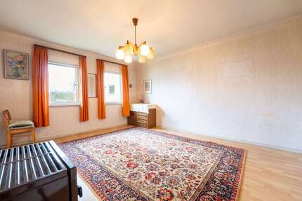 Haus Stuttgart - Weilimdorf Weilimdorf - 5 Zimmer, 122 m&sup2;, 580.000&euro; | Angebot:24477618