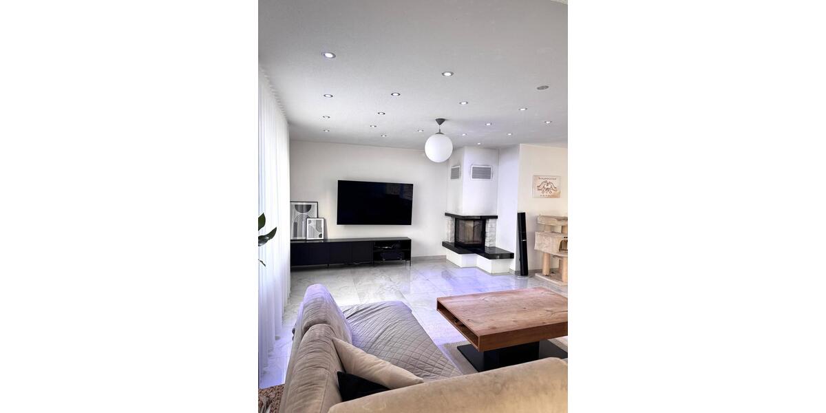 Einfamilienhaus Burladingen - 9 Zimmer, 282 m&sup2;, 648.000&euro; | Angebot:27244489