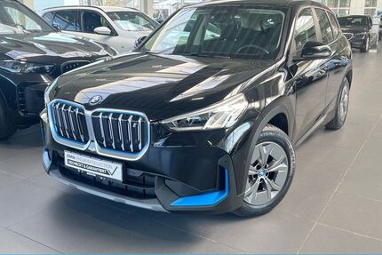 BMW iX1 3.066 km 35.890 &euro; Tübingen 72072