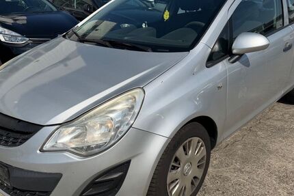 Opel Corsa 232.000 km 790 &euro; Holzgerlingen 71088