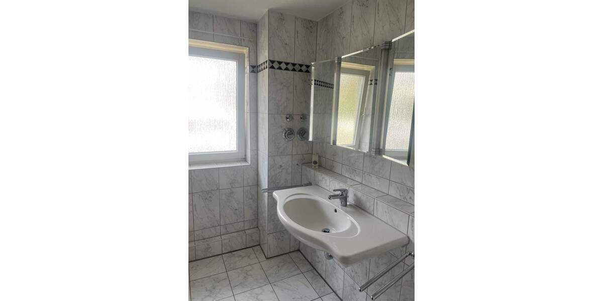 Etagenwohnung Böblingen - 3 Zimmer, 85 m&sup2;, 398.000&euro; | Angebot:25662758