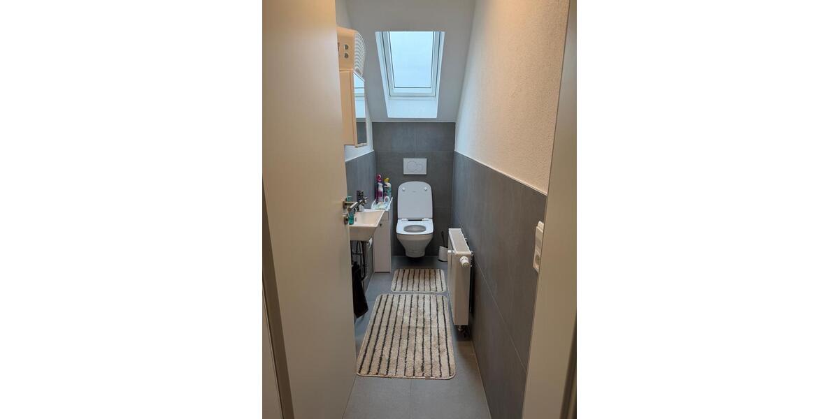 Dachgeschoßwohnung Jettingen - 3 Zimmer, 66 m&sup2;, 1.250&euro; | Angebot:26458282