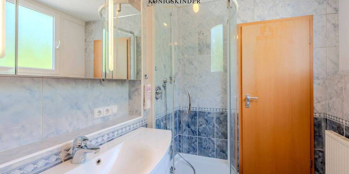 Reihenmittelhaus Metzingen - 5 Zimmer, 120 m&sup2;, 599.000&euro; | Angebot:25798396