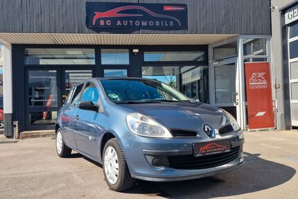 Renault Clio 169.000 km 1.990 &euro; Metzingen 72555