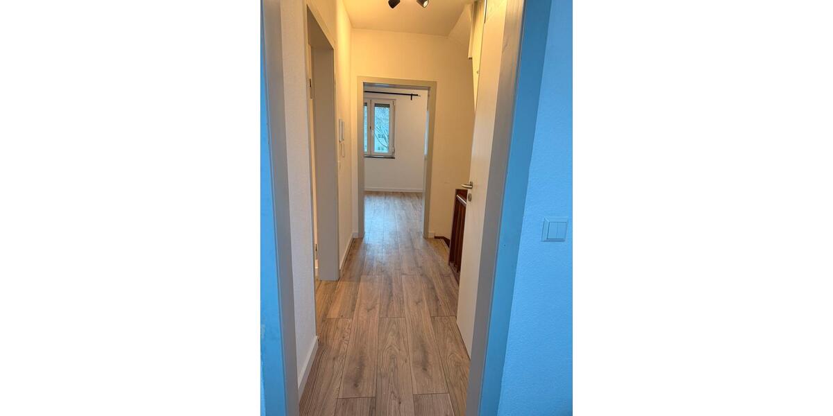 Reihenhaus Nürtingen - 4 Zimmer, 80 m&sup2;, 1.245&euro; | Angebot:25639747