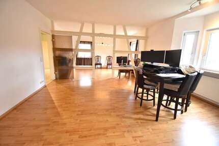 Haus Waldenbuch - 9 Zimmer, 276 m&sup2;, 997.000&euro; | Angebot:23695583