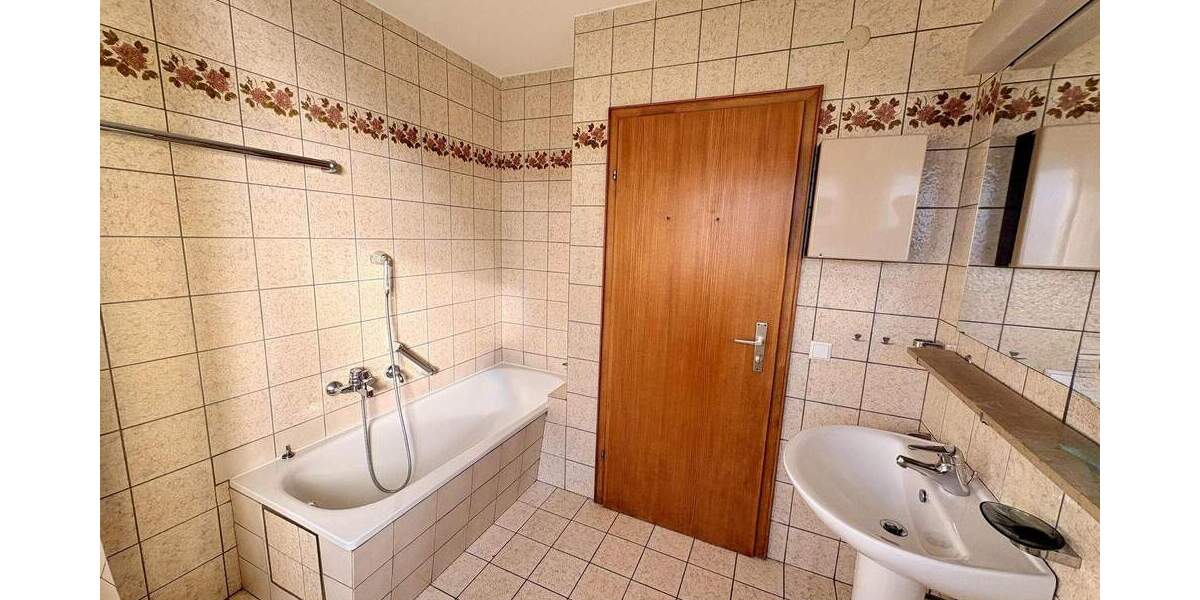 Einfamilienhaus Hechingen - 3 Zimmer, 141 m&sup2;, 520.000&euro; | Angebot:25777953