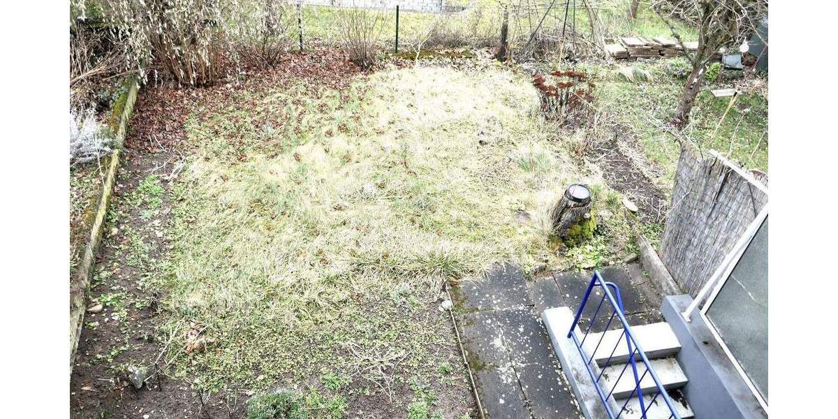 Reihenmittelhaus Stuttgart (-Bergheim) Bergheim - 5 Zimmer, 120 m&sup2;, 459.000&euro; | Angebot:25708292