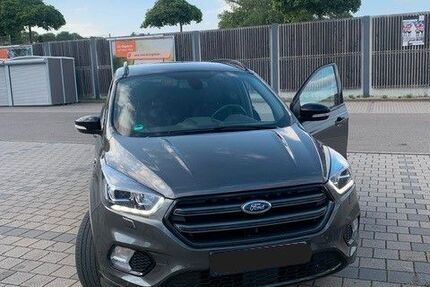 Ford Kuga 70.000 km 22.900 &euro; Althengstett 75382