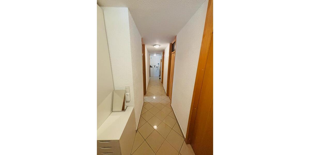 Etagenwohnung Sindelfingen Eichholz - 4.5 Zimmer, 109 m&sup2;, 375.000&euro; | Angebot:24780500