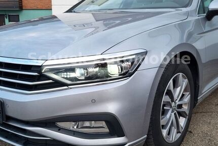 VW Passat Variant 150.000 km 17.999 &euro; Altdorf (Landkreis Böblingen) 71155