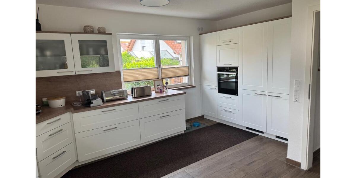 Einfamilienhaus Rottenburg am Neckar - 6 Zimmer, 200 m&sup2;, 898.000&euro; | Angebot:27166182